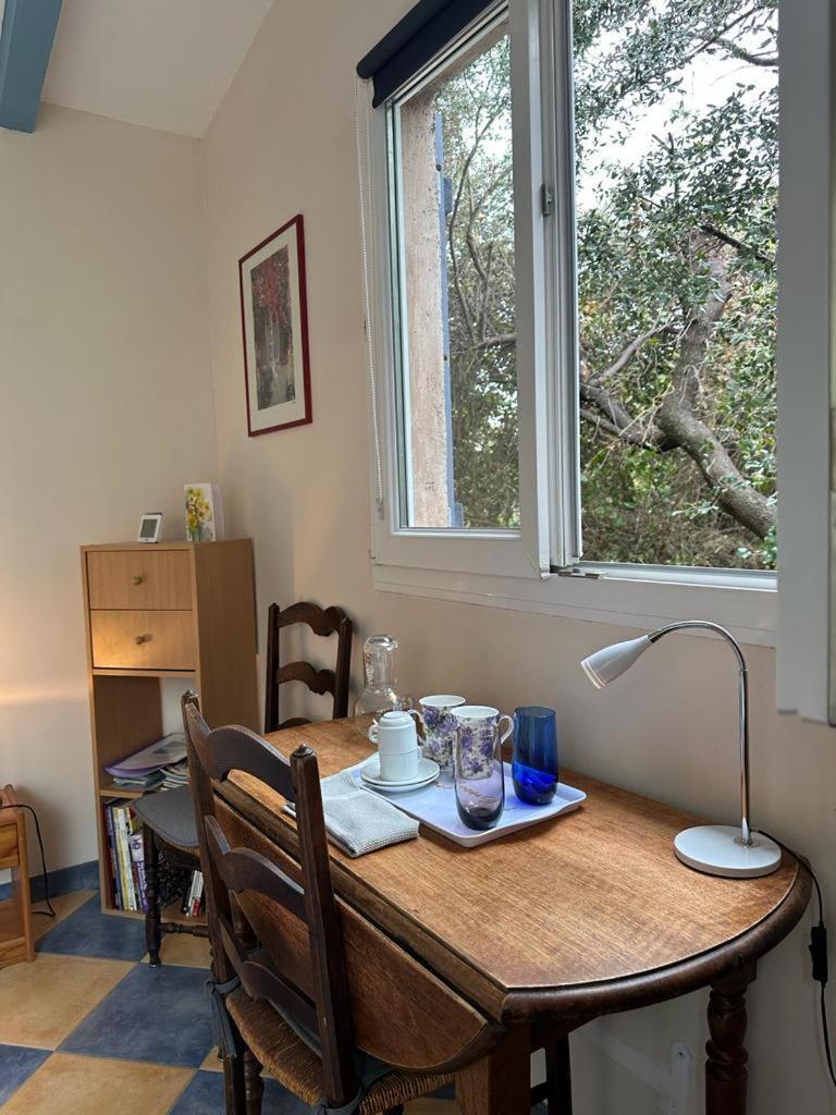 Studio Chez Charles Et Marie, Independant De La Maison, Acces Piscine, Tres Calme, Рокфор Ле Па Екстериор снимка